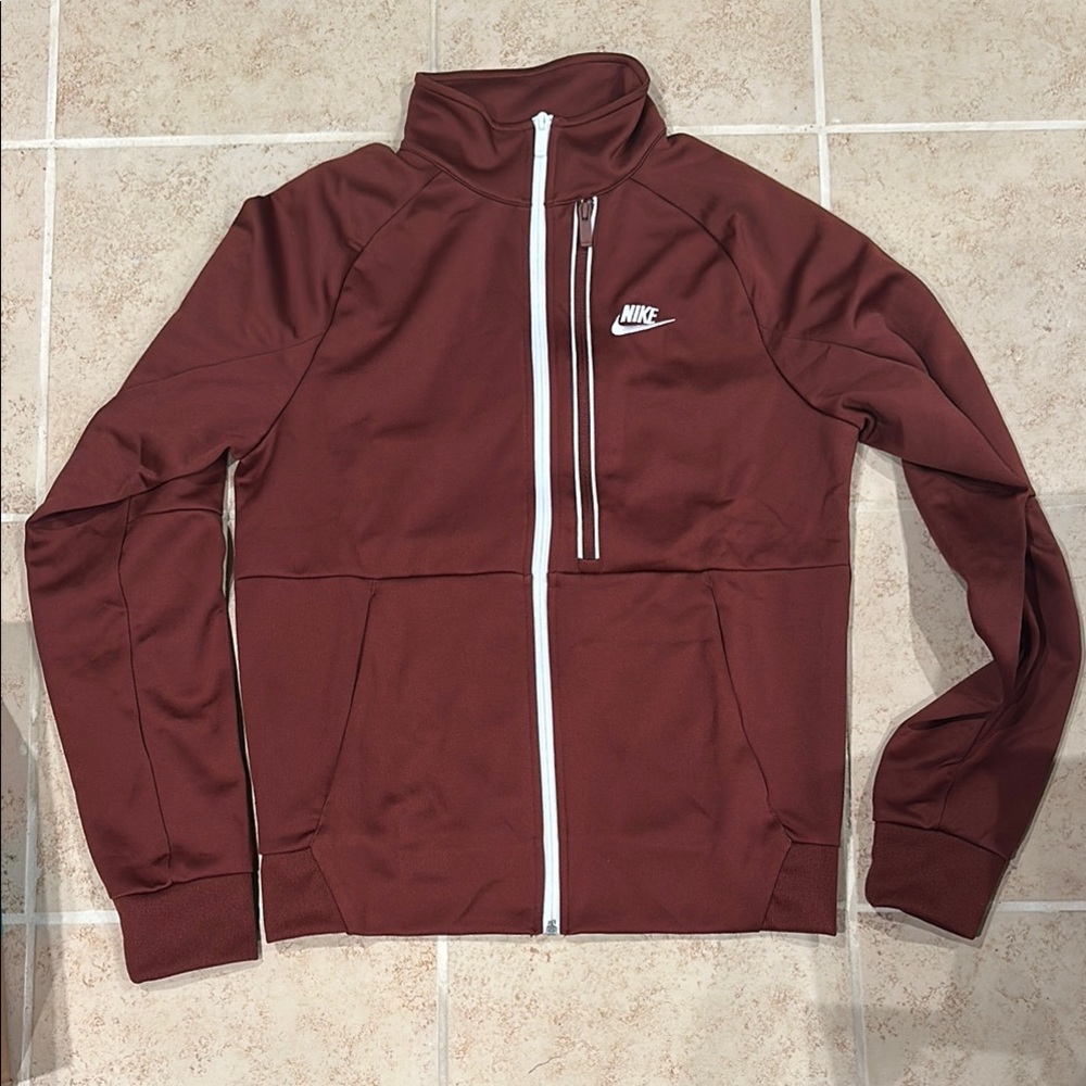 Nike Men's Brown Jacket. NWT